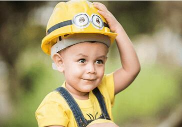 五行缺木的男孩名字_男孩五行缺木取名