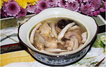 奶水不足怎么办？喝什么汤可以发奶