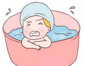 孕妇水中分娩全过程