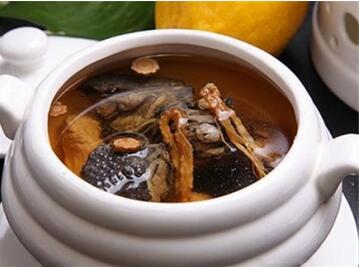 月经不调吃什么调理？调理月经不调食疗的食谱