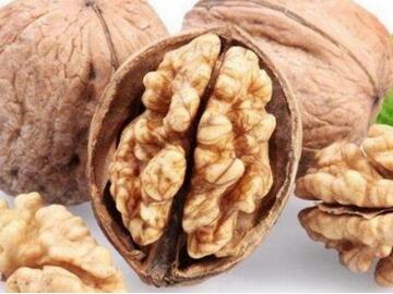 孕妇吃哪些坚果好？这7种益智坚果零食对胎儿智力有益