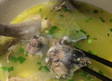 老母鸡汤的做法有哪些？老母鸡怎么炖最有营养