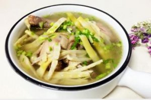 老母鸡汤的做法有哪些？老母鸡怎么炖最有营养