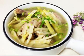 老母鸡汤的做法有哪些？老母鸡怎么炖最有营养