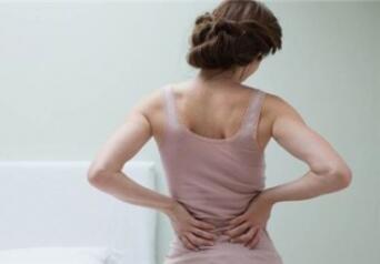 月经疹是怎么引起的 月经疹是过敏吗？