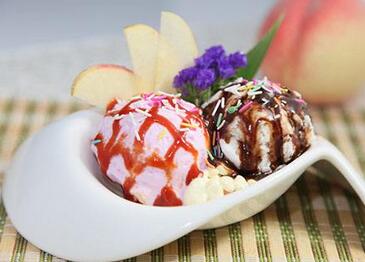 孕妇可以吃冰淇淋吗 怀孕能吃雪糕吗