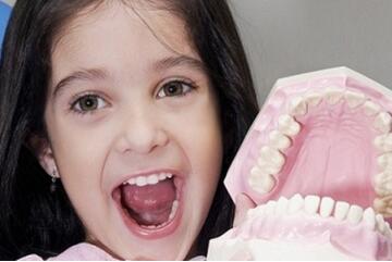 儿童换牙晚是什么原因？儿童换牙注意事项