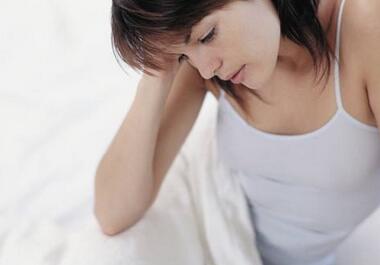 奶水少的原因 奶水不足怎么办 吃什么奶水多