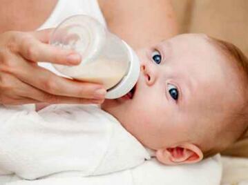 秋季宝宝咳嗽是怎么回事 宝宝咳嗽怎么办