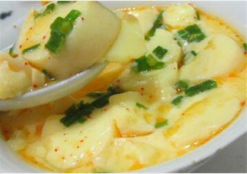 蛋黄羹怎么做给宝宝吃 鸡蛋羹的做法