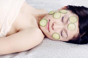 哺乳期能化妆吗