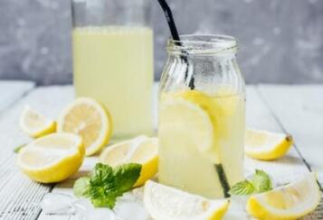 蜂蜜柠檬水的功效与作用