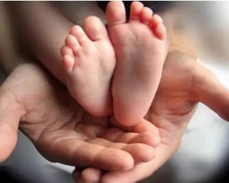 婴儿鼻塞怎么办？10个鼻子不通气小妙招