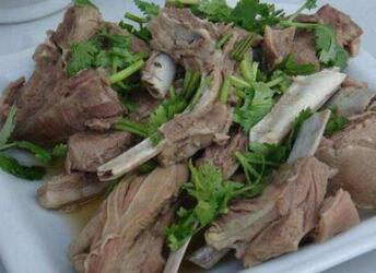 羊肉不能和什么一起吃