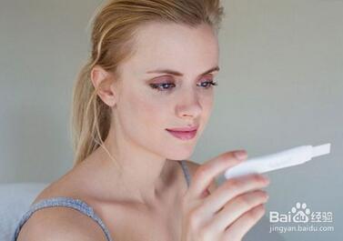 排卵试纸怎么用怎么看