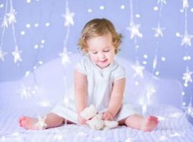 史姓女孩诗经起名