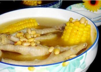 鸡爪丰胸汤的做法