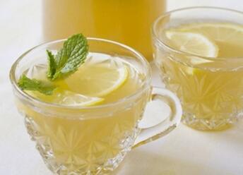 产后妈妈如何淡斑祛斑小妙招