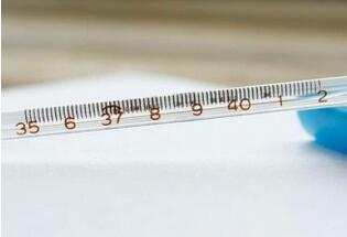 体温低于36度正常吗