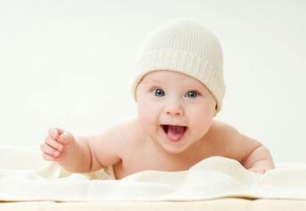 10个月宝宝发育指标标准