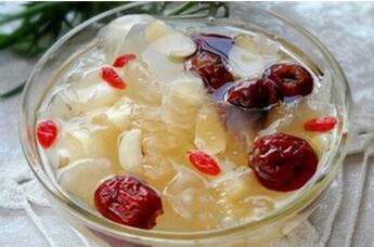 孕妇能喝银耳莲子汤吗