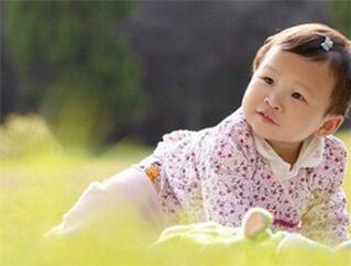 春天婴儿晒太阳的时间 晒太阳的好处