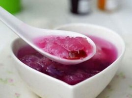 六款适合孕妇吃的营养银耳汤