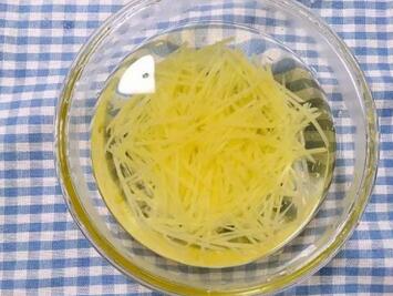 土豆鸡蛋饼的家常做法