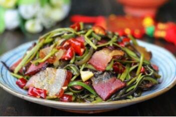 蕨菜可以生吃吗