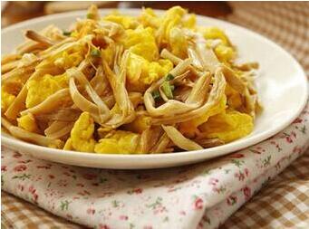 孕妇可以吃黄花菜吗