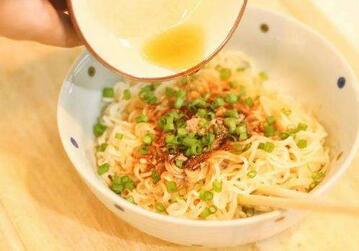 孕妇怀孕可以吃泡面吗