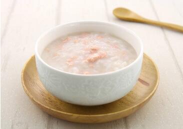 小孩晚上睡前喝牛奶好吗