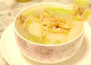 坐月子吃花胶的做法