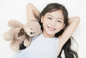 2019女儿名字库有寓意