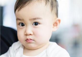 属猪男孩单字名字大全