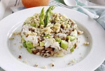 给宝宝吃芦笋的做法大全