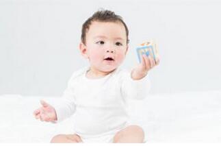 给儿子女儿起名字大全