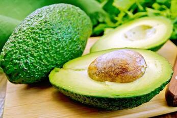 哺乳期可以吃牛油果吗