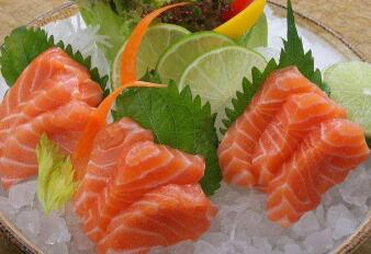 宝宝多大可以吃三文鱼