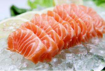 宝宝多大可以吃三文鱼