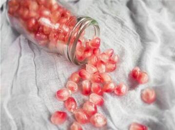 石榴籽发芽后的营养变化