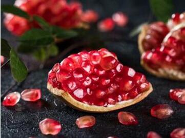 石榴籽发芽的做法
