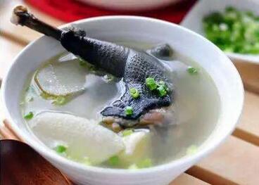 补血安胎山药乌鸡汤