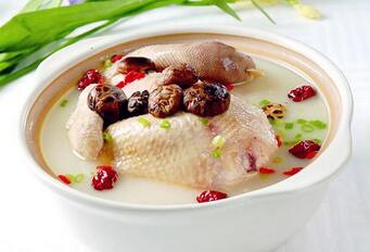 鸡汤怎么炖好喝又营养