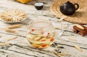 哪些人不适合喝黄芪水