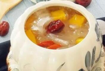 南瓜大枣银耳汤