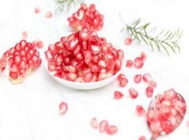 孕妇吃石榴不吐籽有危害吗