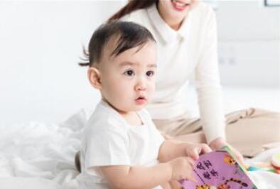 鼠年女孩英文名字