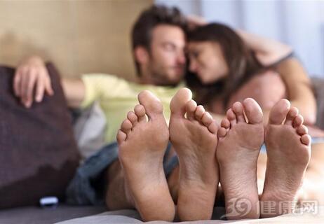 女性高潮都什么反应