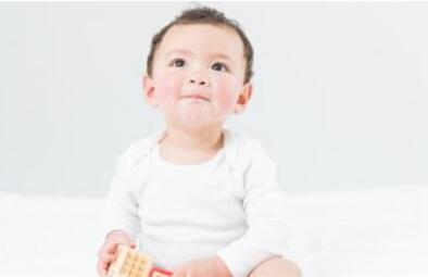 用唐诗宋词给男宝宝起名字